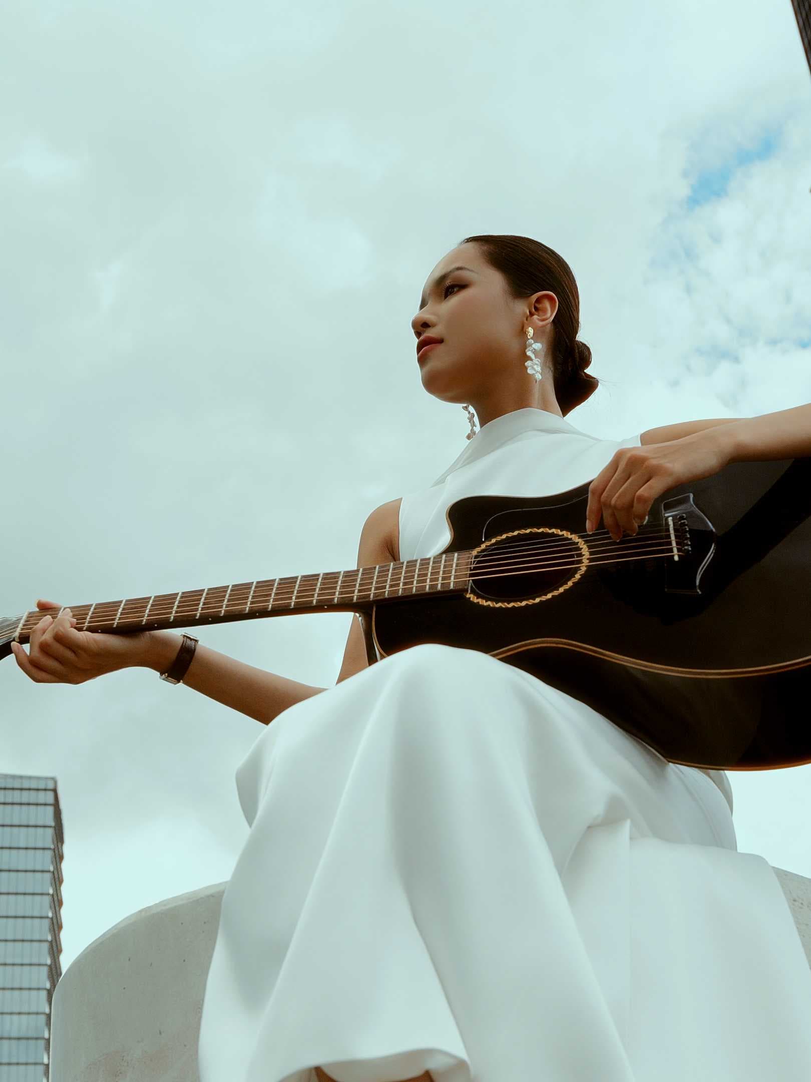 YÊU LẠI NGƯỜI ẤY